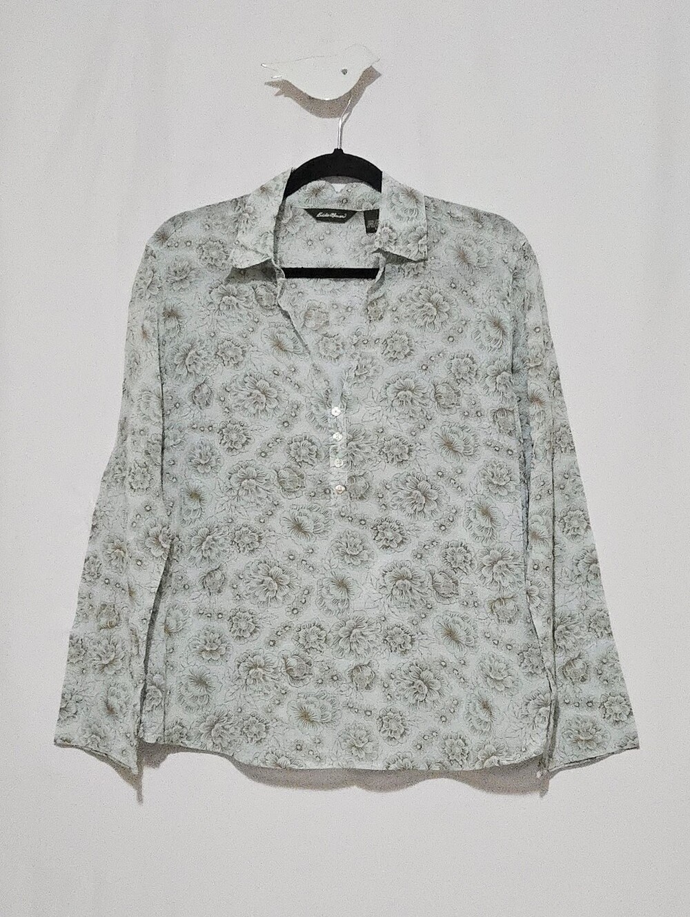 Eddie Bauer Long-Sleeve Blouse - Light Green - All-Over Floral Pattern - Size L
